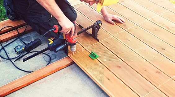 Key benefits of working with experienced custom deck builders in Watervliet.